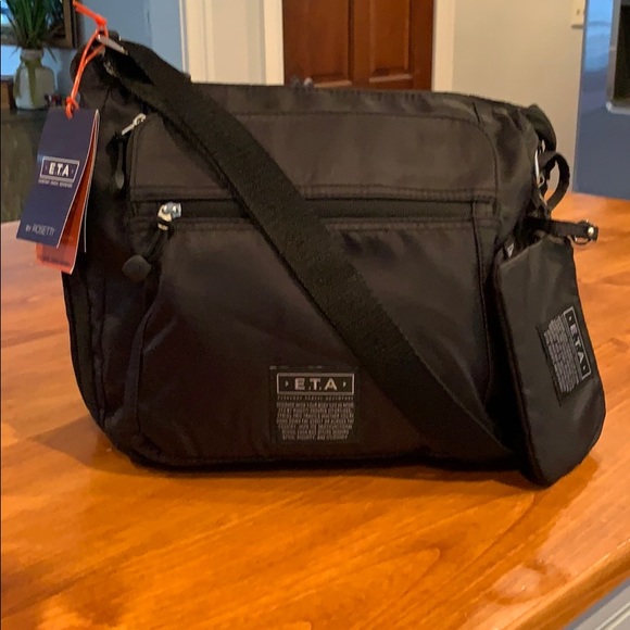 Rosetti Handbags - NWT PERFECT travel bag